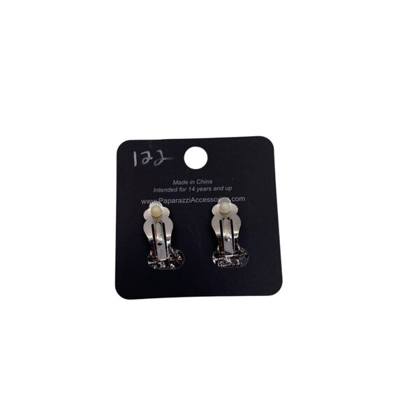 Paparazzi Jewelry Women's Vegas Vega Black‎ Clip-On Earrings Lead & Nickel Free - Picture 2 of 5